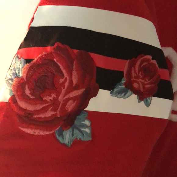 PINK Rose Embroidered Tee - Picture 2 of 4